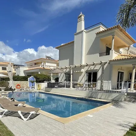 Вилла Luxury In With Heated Private Pool