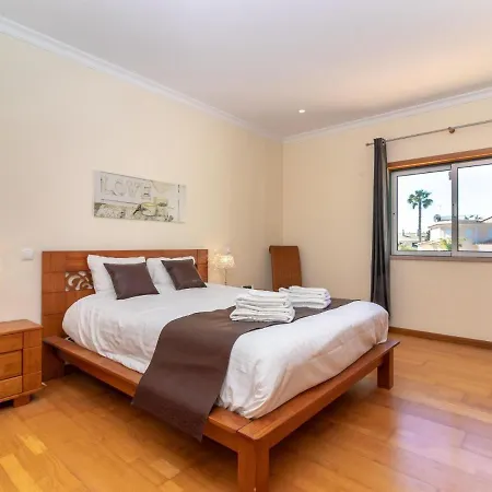 Вилла Luxury In With Heated Private Pool